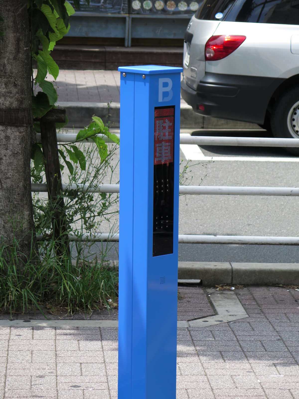 後出しジャンケンの成否、ソフトバンクがシェア事業猛進 | 日経クロステック（xTECH）