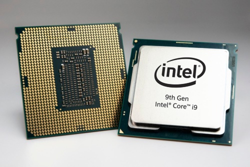 第9世代Core製品。Intelの写真