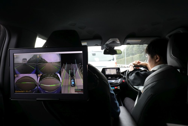 コンチネンタル サラウンドビューカメラで走行時も車線検知 日経クロステック Xtech コンチネンタル サラウンドビューカメラで走行時も車線検知 日経クロステック Xtech