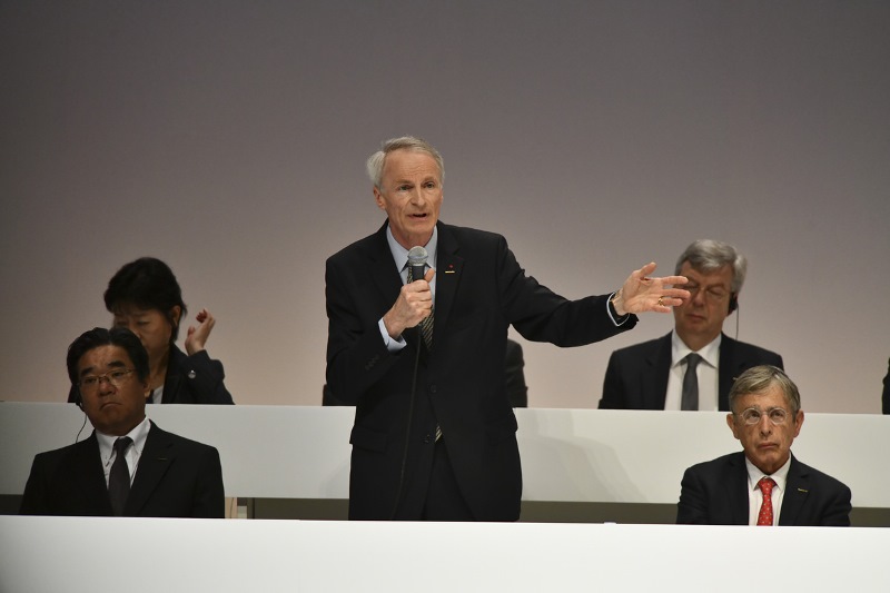 平等な関係を求めただけ とスナール氏 日産の株主総会 日経クロステック Xtech