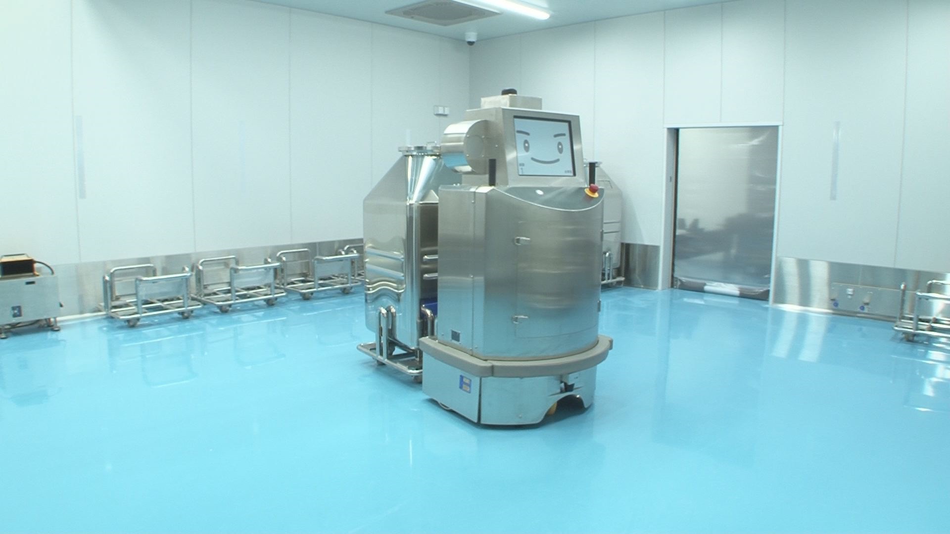 ツムラの漢方工場を見た 125kgの顆粒粉末の搬送などにロボット活用 日経クロステック Xtech