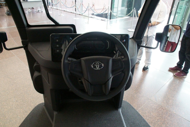 トヨタが東京五輪用EV、「超小型EVのPFを活用」  日経クロステック