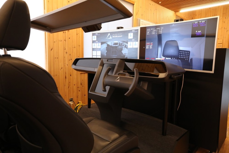 アイシン精機のカメラ戦略 車内外を連携しより安全に 日経クロステック Xtech アイシン精機のカメラ戦略 車内外を連携しより安全に 日経クロステック Xtech