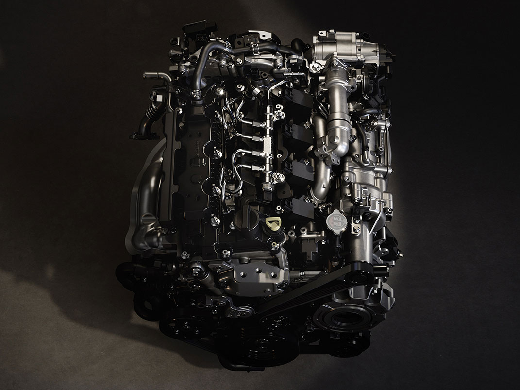 マツダ正念場 「X」エンジン目標未達、FR開発遅れ | 日経クロステック