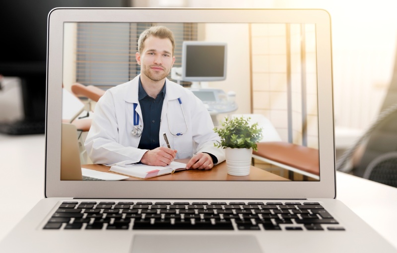 ついに初診から オンライン診療 が可能に 規制改革推進会議が慎重論を押し切る 日経クロステック Xtech