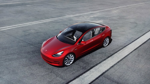 米Tesla(テスラ)のEV「Model 3」