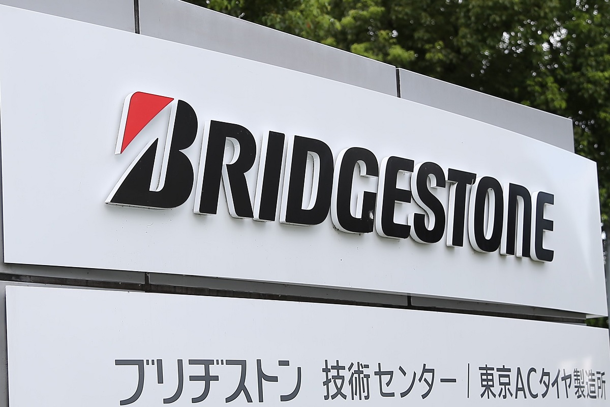 あの企業買収の「その後」、“脱製造業”を加速するブリヂストン | 日経 