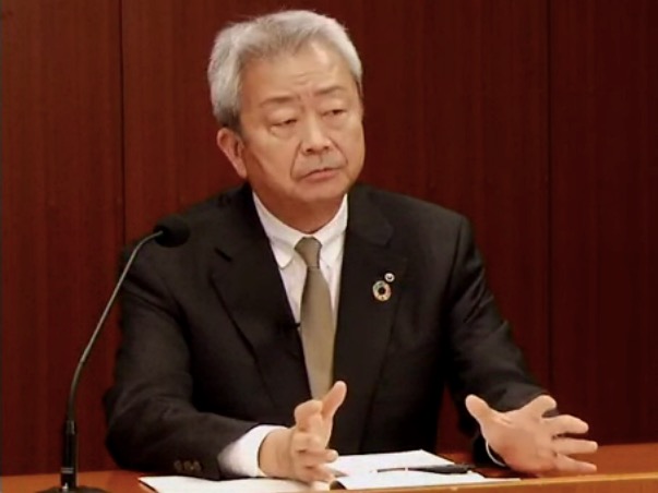 ドコモ完全子会社化、水面下で進むコムとの再編シナリオ