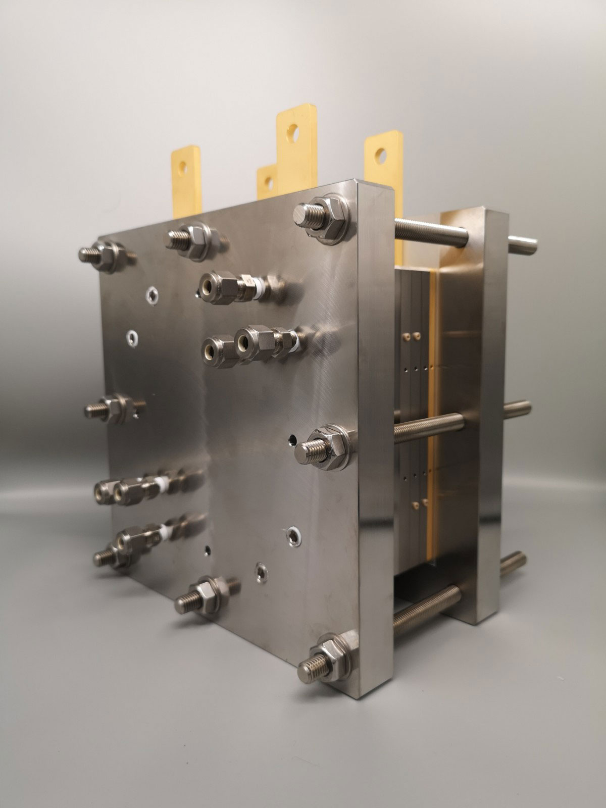 図3　CO<sub>2</sub>資源化技術の開発品