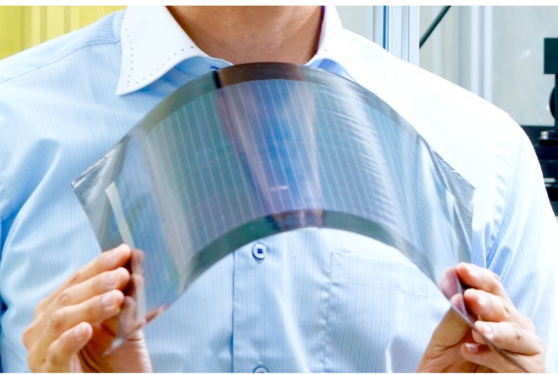 東京を夢の発電所に変えるか 東芝のペロブスカイト太陽電池 日経クロステック Xtech