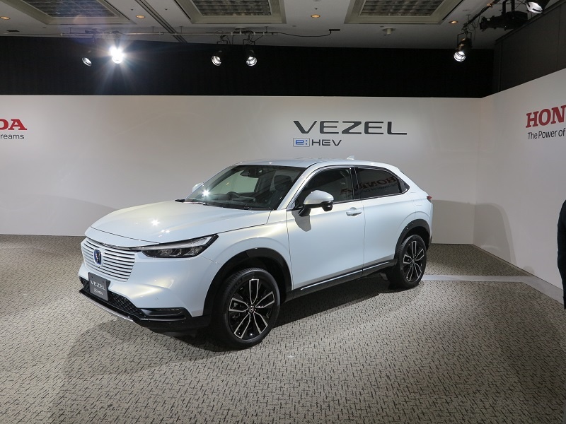ホンダ新型ヴェゼル 改良hevで低燃費と動力性能を両立 日経クロステック Xtech ホンダ新型ヴェゼル 改良hevで低燃費と動力性能を両立 日経クロステック Xtech