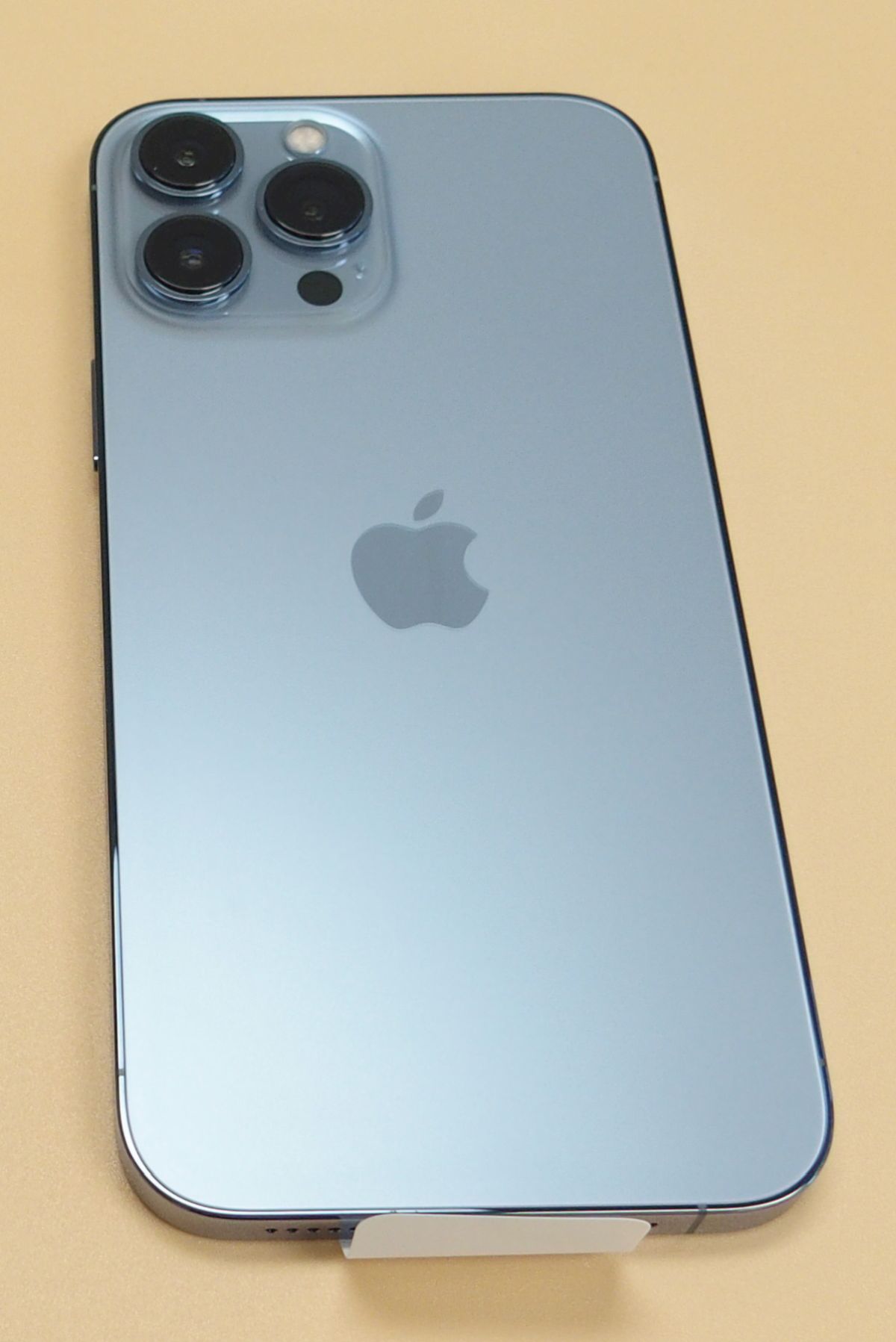ミリ波対応の米国版「iPhone 13 Pro Max」分解開始、電池2割増 | 日経 ...