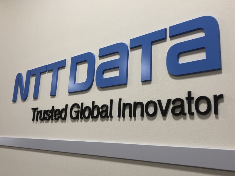 NTTデータが勘定系オープン化に「くさび」、地銀顧客をつなぎとめられるか