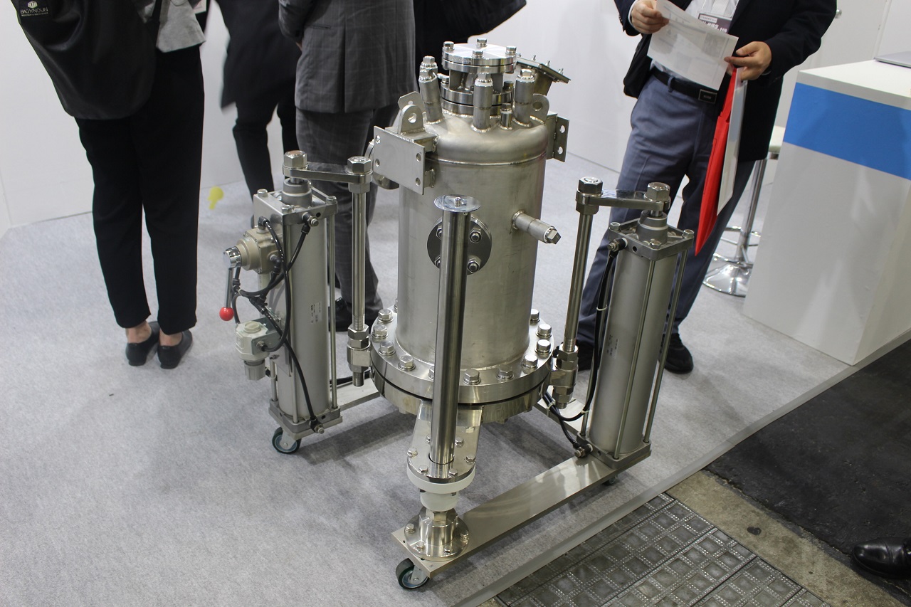 図1　展示会で披露した試作機