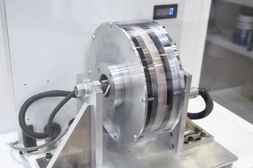 小型EV向けの「アキシャルギャップ型」モーター