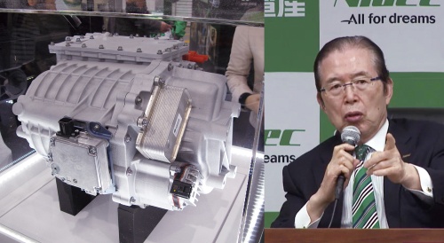 図1 電動アクスルと永守会長