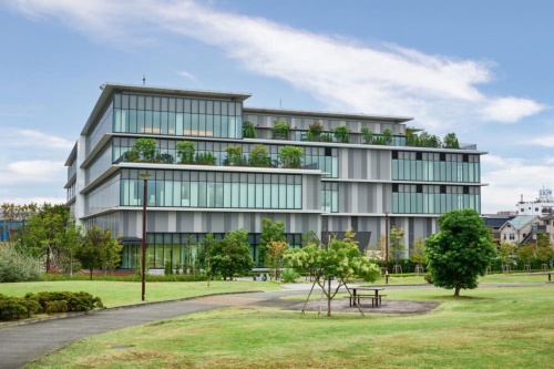 Shimadzu Tokyo Innovation Plazaの外観