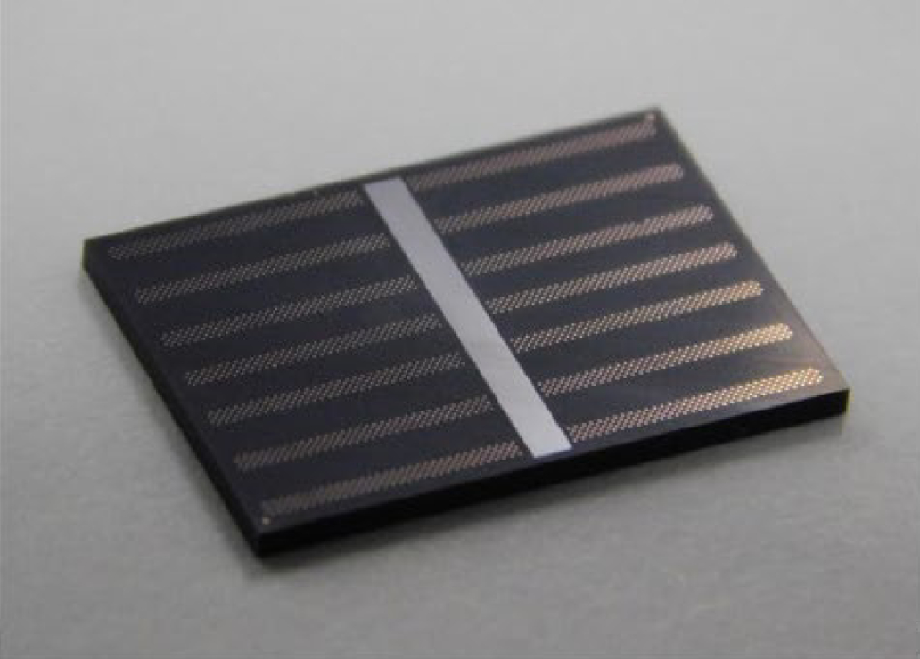 チップレット化で「中工程」出現、日本の製造装置や材料に脚光 | 日経