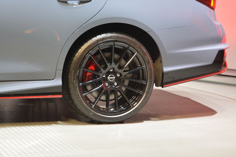 日産スカイラインにNISMO仕様車、最大トルクを75N・m増の550N・mへ