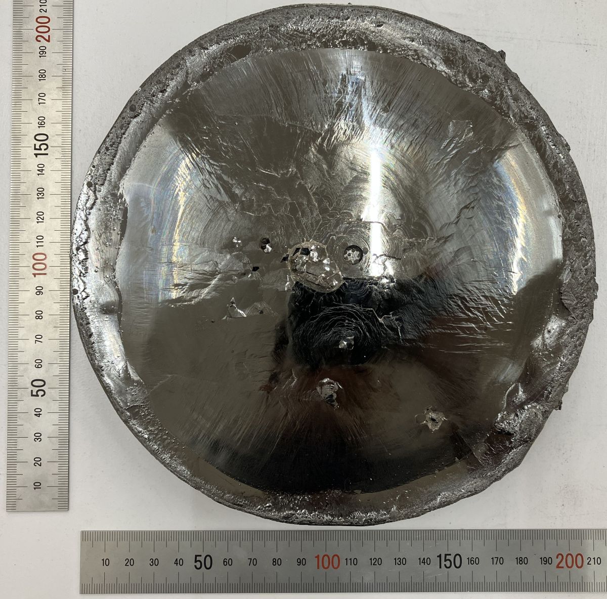 UJ-CrystalがSiC結晶成長に生成AI活用、数日かかる計算結果を瞬時に