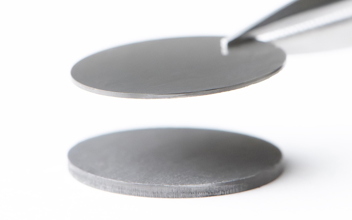 ディスコがダイヤモンド基板に新加工技術、大口径を半分以下の時間で