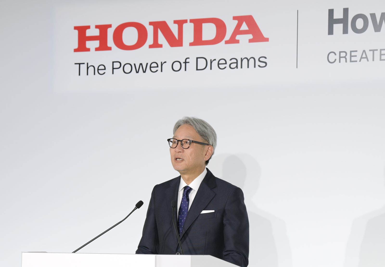 ホンダ社長の三部敏宏氏