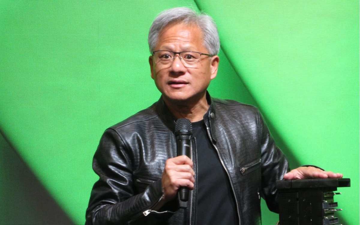 エヌビディアCEOのジェンスン・ファン氏は「COMPUTEX TAIPEI 2024」期間中、常に話題の中心だった（写真：日経クロステック）