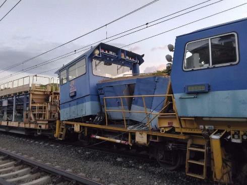 東海道新幹線の保守用車脱線事故、GPS応用の接近警報装置は