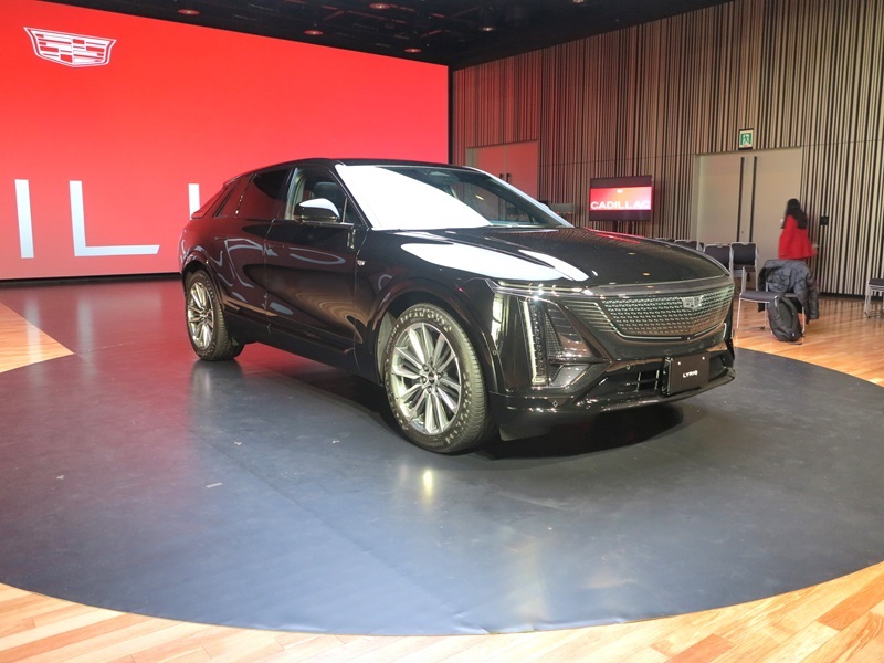 日本のEV市場に攻め込むGM、2026年末までに3車種を投入 | 日経クロス