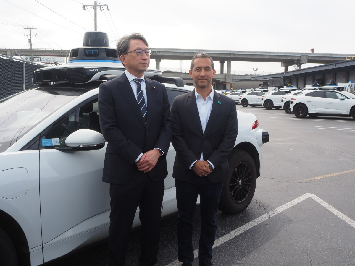 日本には日本製の自動運転車が合う」 平デジタル相が米国でWaymo