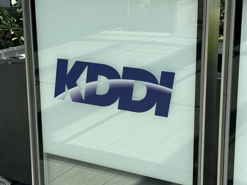 KDDI、1万人超が使う稟議システムをノーコードで再構築　内製人材の育成も推進