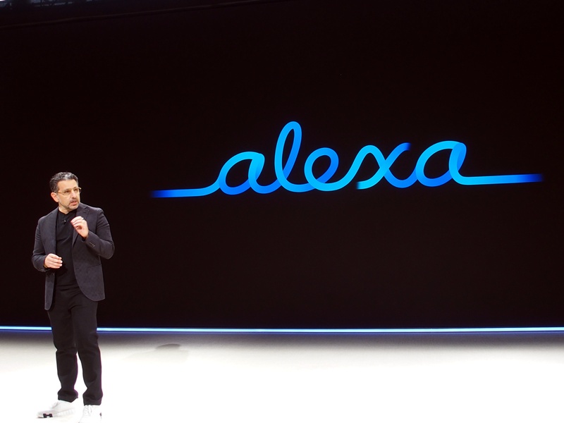 Amazon、生成AI版アレクサで家電操作　UIを刷新