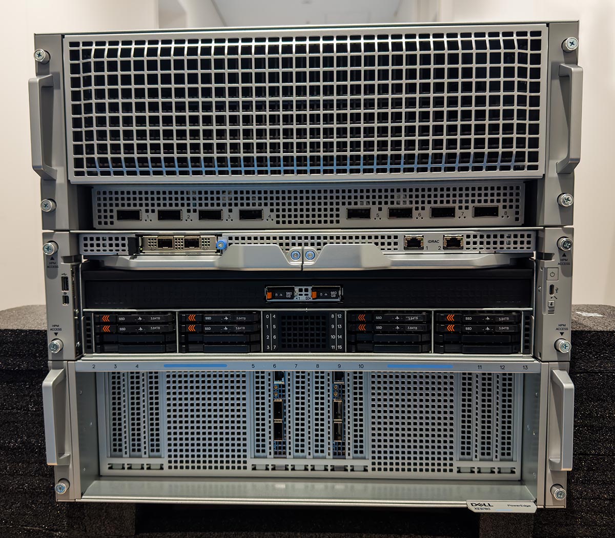 GMOインターネットがNVIDIA B300を検証、推論性能はH200の2.5倍 | 日経クロステック（xTECH）
