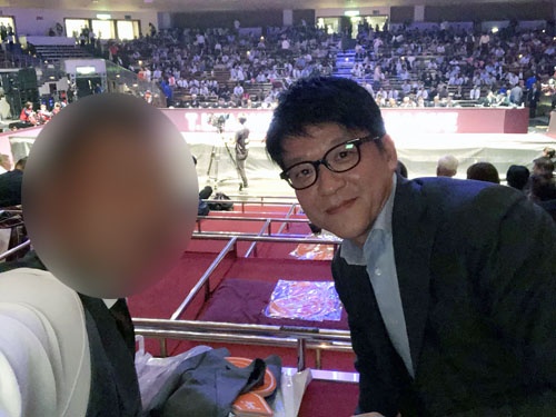 スポーツ観戦マニアの茂木選手の解説も分かりやすかった。「次のサーブはきっとショートですよ」と、かような予言がことごとく当たる。いったいどんなコツがあるのでしょう。茂木さん、お招きありがとうございました。