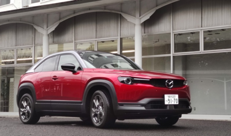 多気筒エンジンの高級車みたいだったevモデルのマツダ Mx 30 日経クロステック Xtech 多気筒エンジンの高級車みたいだったevモデルのマツダ Mx 30 日経クロステック Xtech
