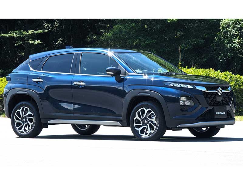 コンパクトなのに大きく立派に見えるスズキ「フロンクス」