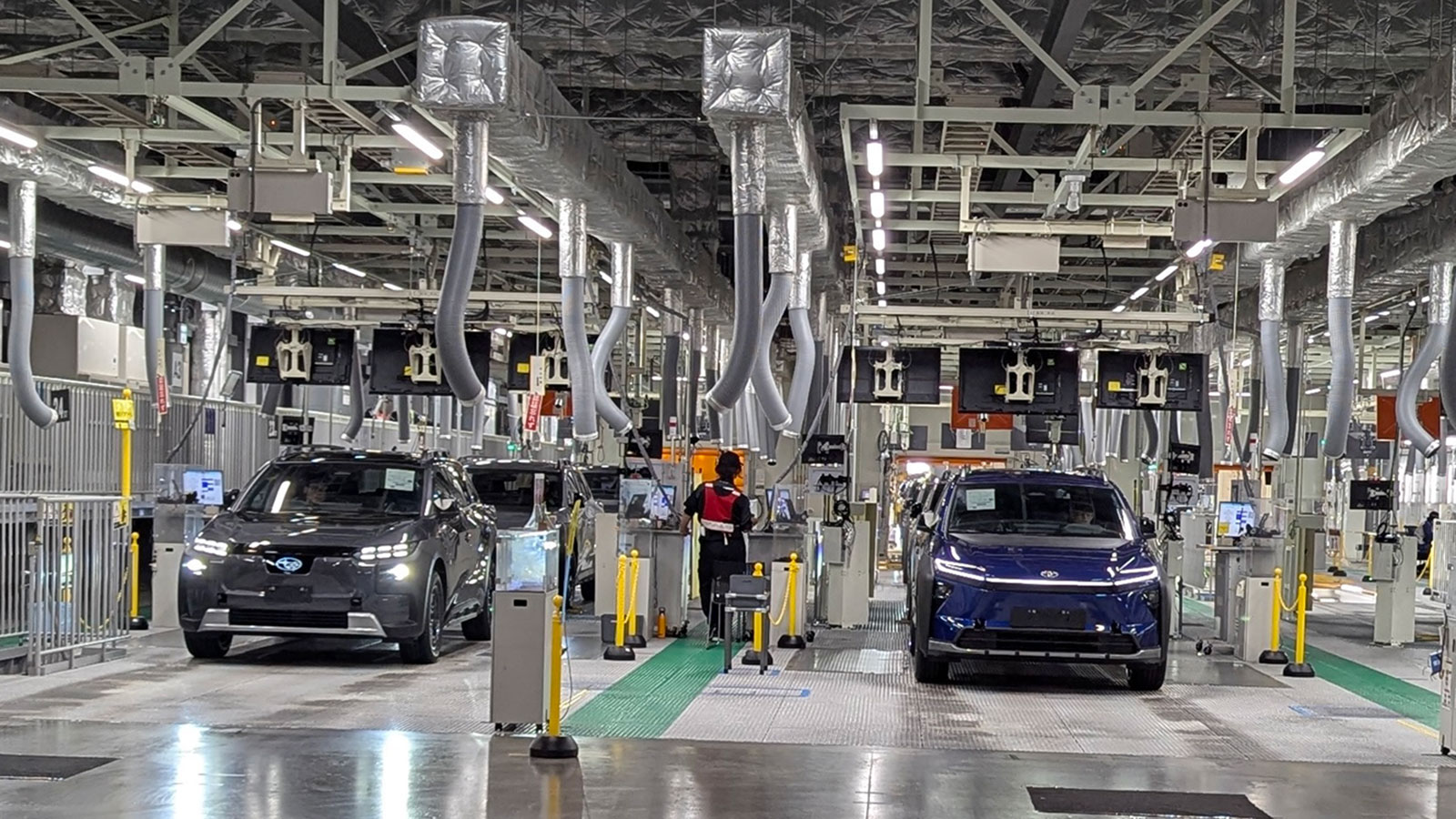 水中ドローンが増殖、CESで感じた中国企業の強さ | 日経クロステック
