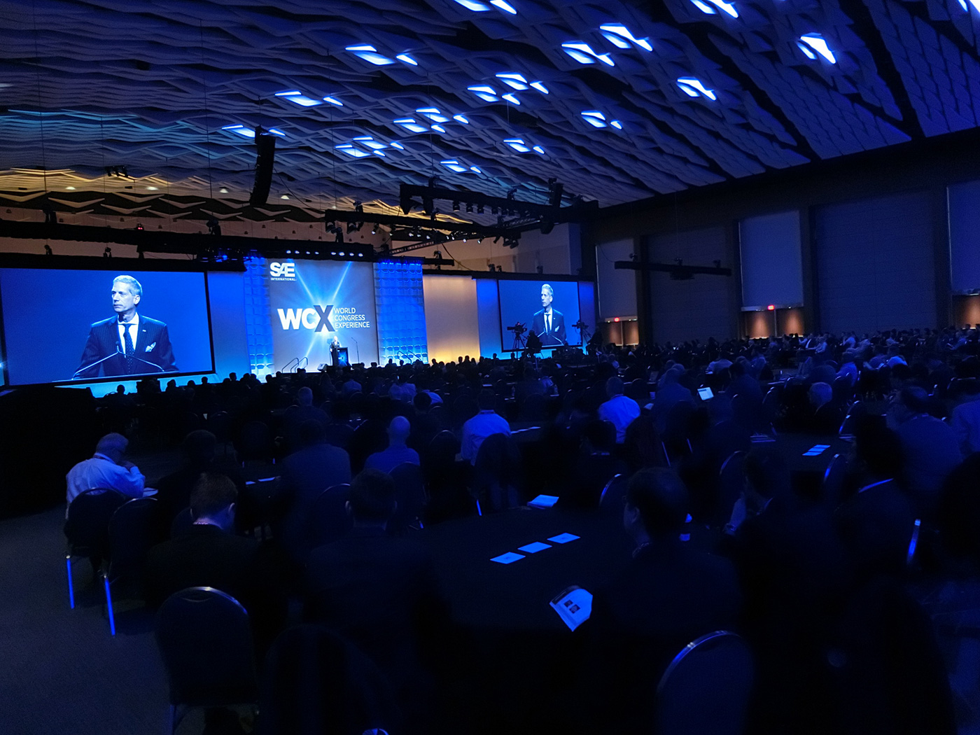 米SAEのWorld Congress Experienceが開幕 | 日経クロステック（xTECH）
