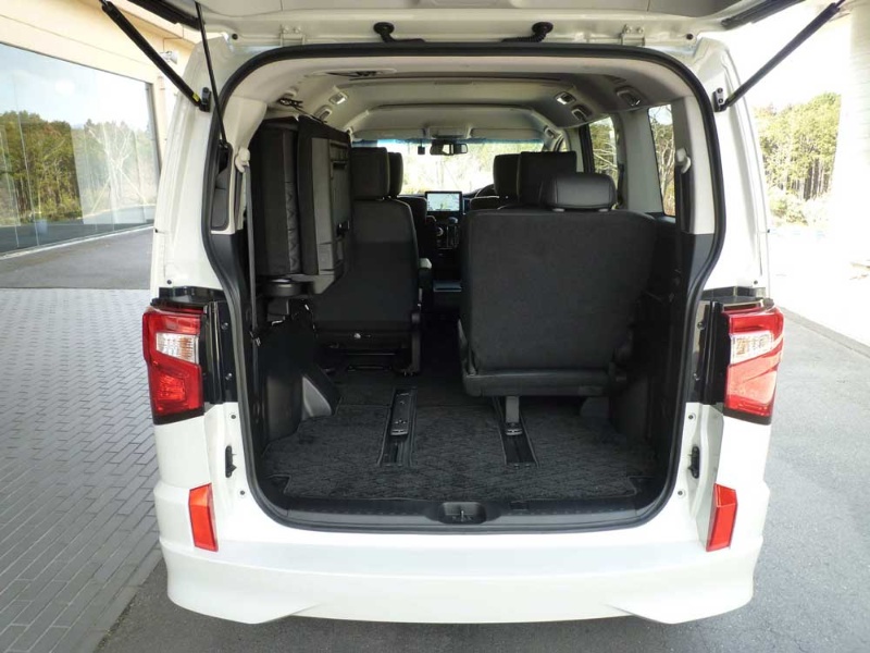 三菱自 デリカd 5 が驚くべき進化 残る課題はepsの熟成とナビの色遣い 日経クロステック Xtech 三菱自 デリカd 5 が驚くべき進化 残る課題はepsの熟成とナビの色遣い 日経クロステック Xtech