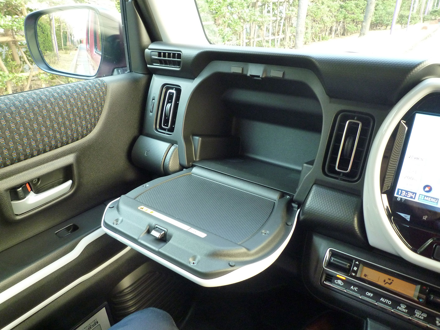 スズキ ハスラー は軽を忘れる快適性 当面の競合は 社内 か 日経クロステック Xtech