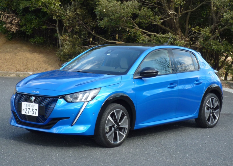 輸入車で最も安いev プジョー E 8 の魅力に迫る 日経クロステック Xtech 輸入車で最も安いev プジョー E 8 の魅力に迫る 日経クロステック Xtech