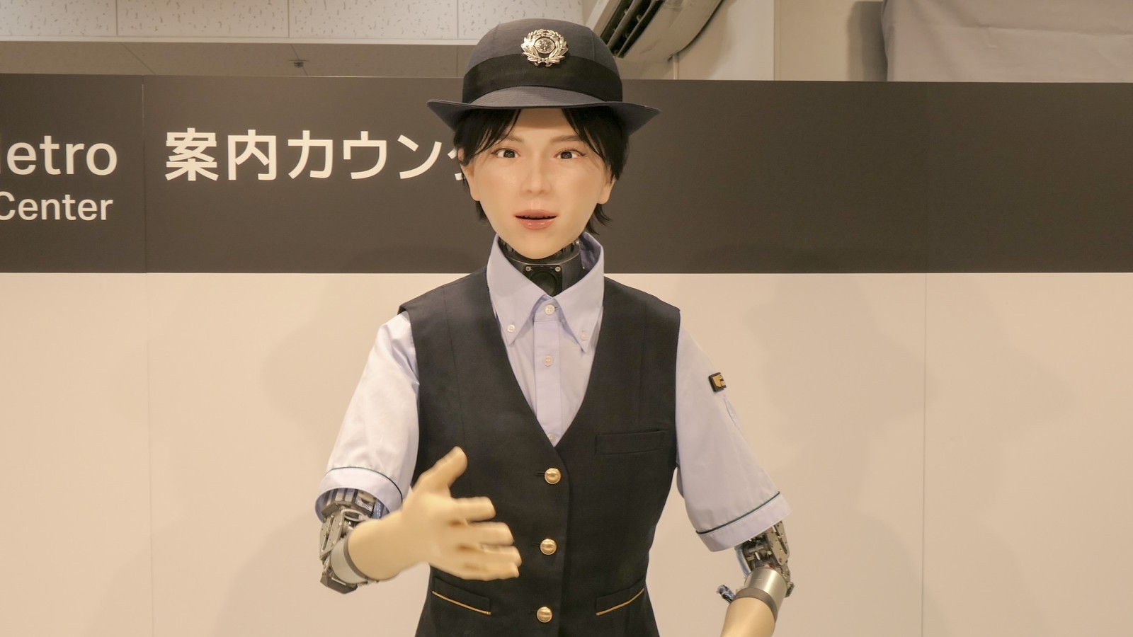 レンジエクステンダーEV急浮上、欧州の新たな選択肢 トヨタはPHEVで
