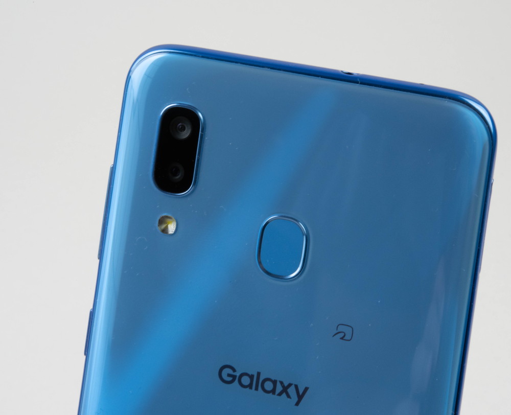 注目のガラケー代替機、40代以上にお薦めのGalaxy A30を使って