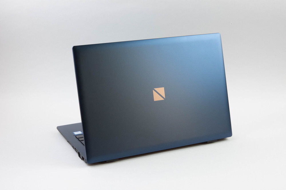 家庭内モバイル」向け14インチノート、LAVIE Home Mobileは受けるか