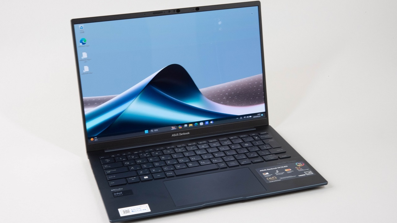 手触りに感心、高級感ある薄型ノート「Zenbook S13 OLED」 | 日経