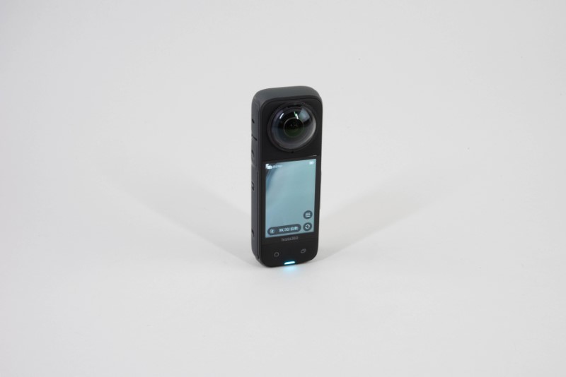 高画質な360度カメラ「Insta360 X4」、仕事の情報収集にも役立つ