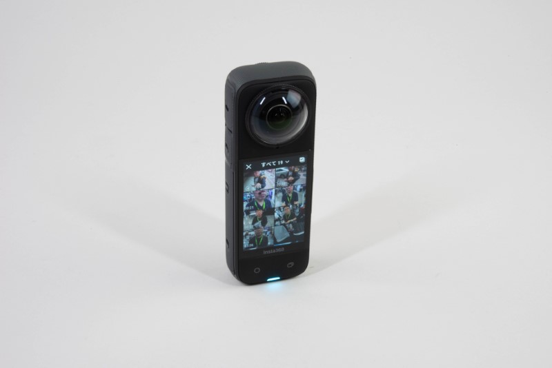 Insta360 X4 360度カメラ タッチスクリーン付き Amazon | Insta360 X4-8K防水360度カメラ、4K広角動画、見えない自撮り