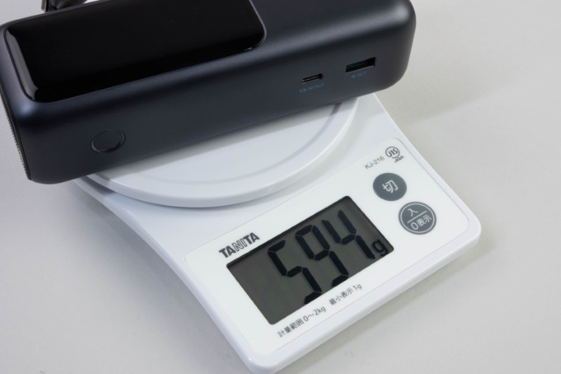 Anker Power Bank 25000mAh 超大容量バッテリー Amazon | Anker Power Bank (25000mAh, Built-In & 巻取り式USB