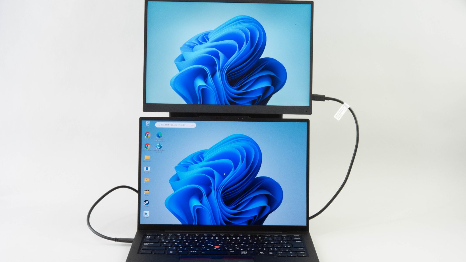 モバイルモニターなのに有機EL採用、縦置き可能で便利な中国INNOCN