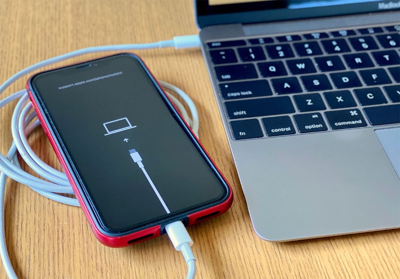 Iphoneがフリーズ 起動しない 試すべき3つの方法 日経クロステック Xtech
